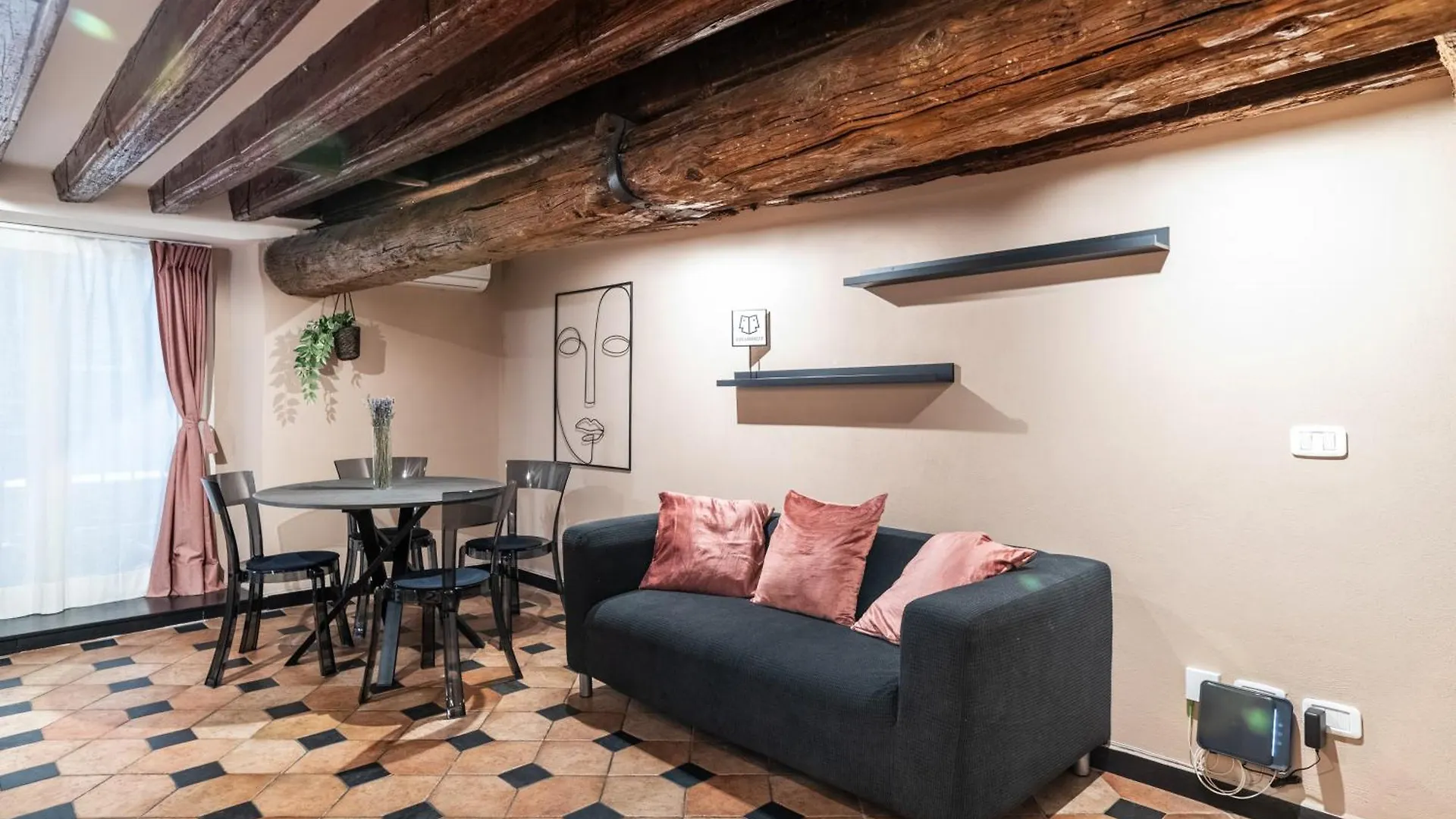 Giano Host - San Bernardo Apartman Genova 0*,
