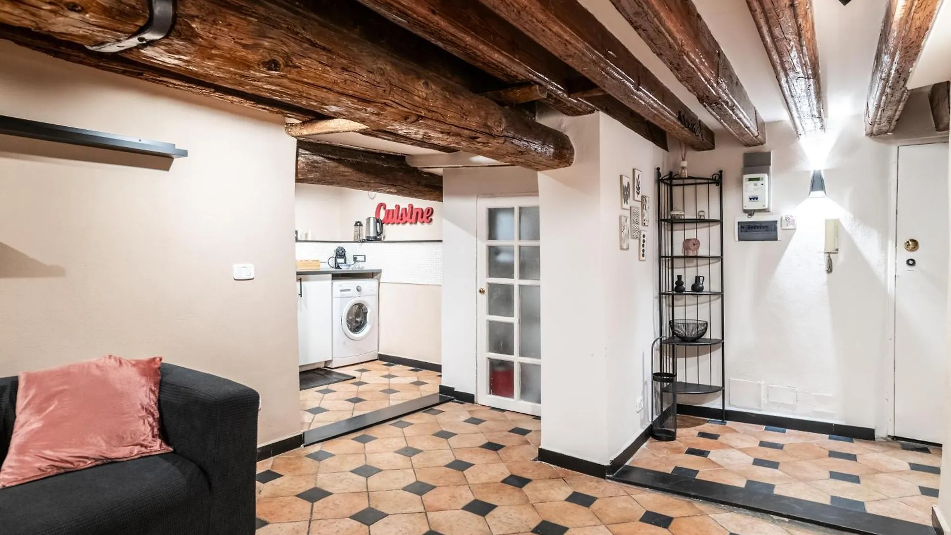 Giano Host - San Bernardo Apartman Genova