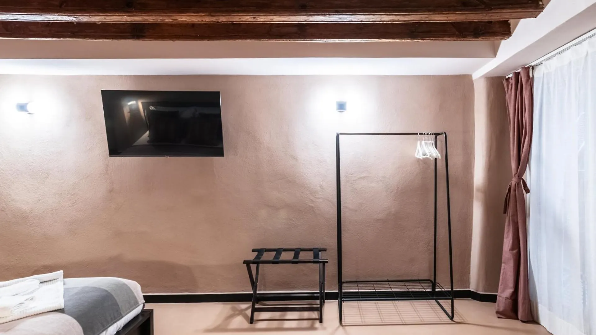 Giano Host - San Bernardo Apartment Genoa